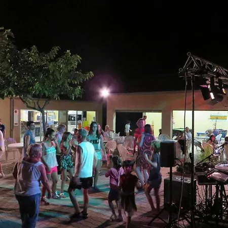 Campsite Avec Clim - 5 Pers. - Api-1-52-2858